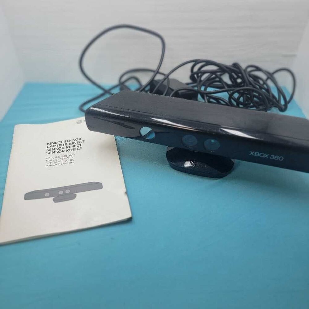 Microsoft Xbox 360 Kinect Sensor 128090405036 Motion Camera